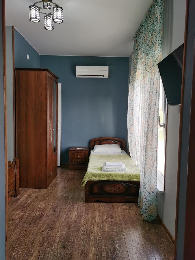 Guest House Санэль Tsandrypsj Exteriör bild