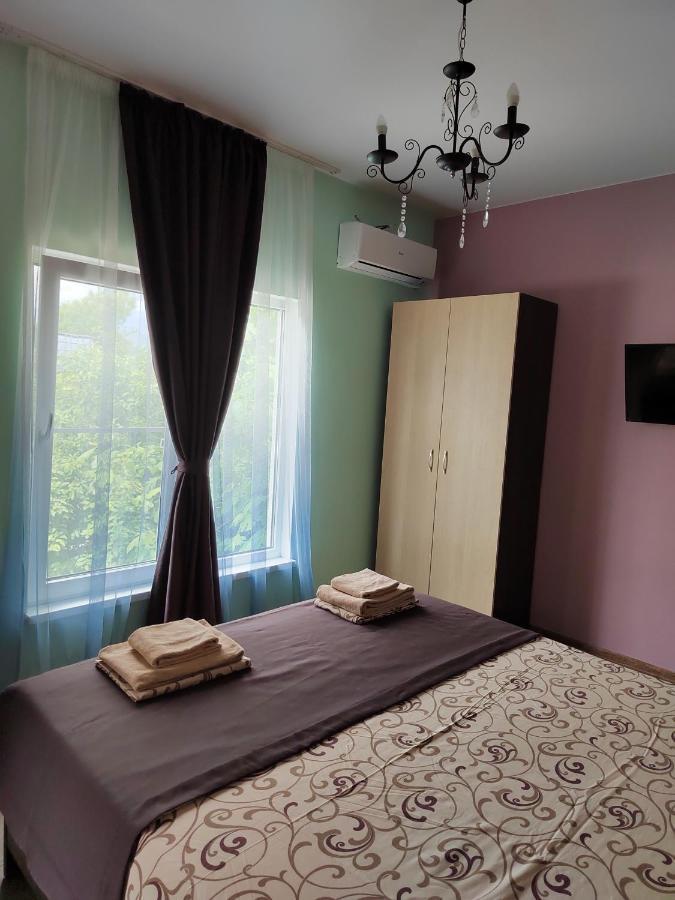 Guest House Санэль Tsandrypsj Exteriör bild