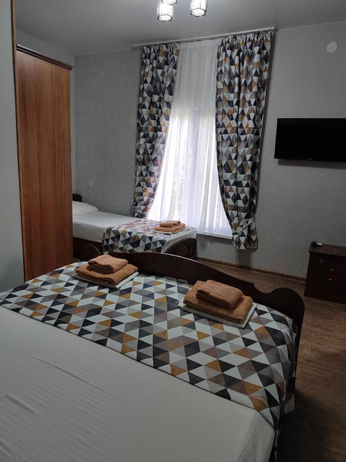 Guest House Санэль Tsandrypsj Exteriör bild